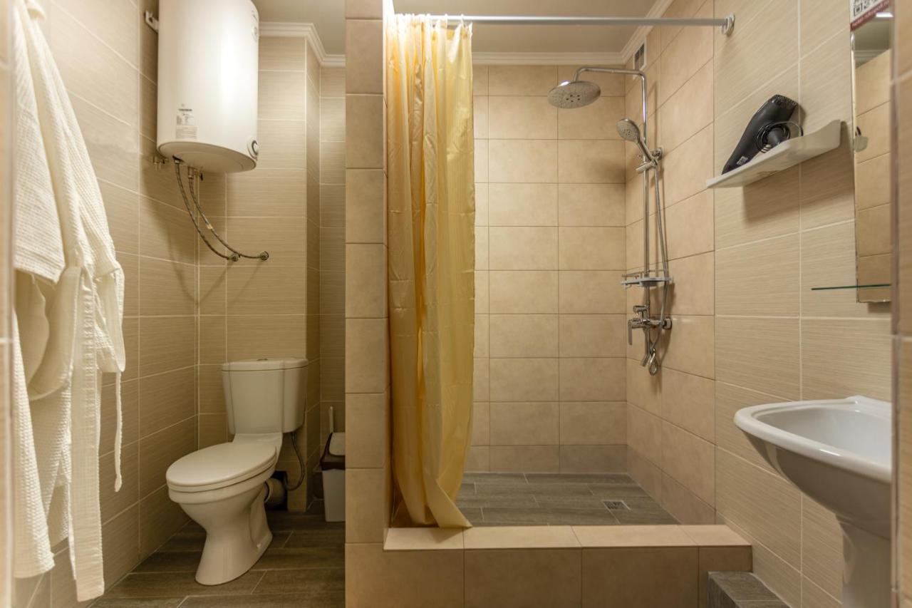 Hotel Nikopoli On Vodopadnaya 21А New Athos ภายนอก รูปภาพ