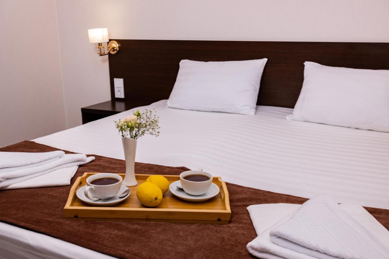 Hotel Nikopoli On Vodopadnaya 21А New Athos ภายนอก รูปภาพ