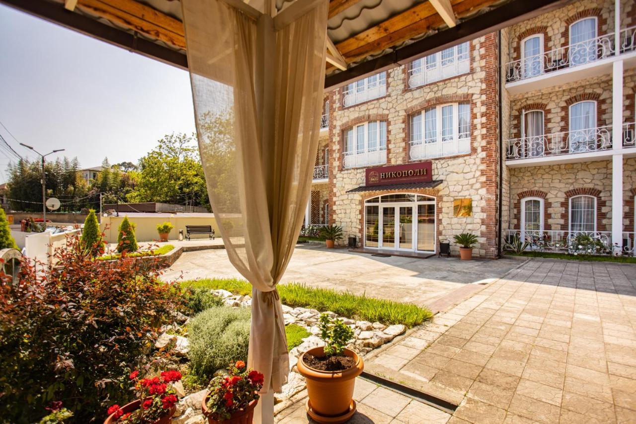 Hotel Nikopoli On Vodopadnaya 21А New Athos ภายนอก รูปภาพ